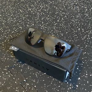 Oakley Holbrook Glasses